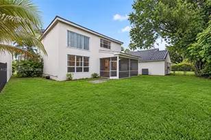 5868 N Plum Bay Pkwy, Tamarac, FL 33321 - Photo 5