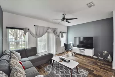 3356 NW 29th Ct, Lauderdale Lakes, FL 33311 - Photo 7