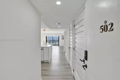 [Address not provided], Miami Beach, FL 33141 - Photo 19