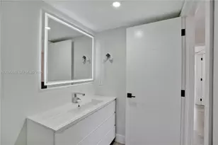 [Address not provided], Miami Beach, FL 33141 - Photo 9