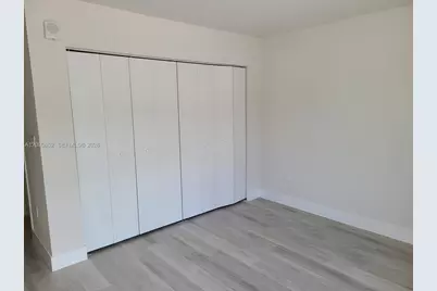 2555 NE 193 St #2114, Miami, FL 33180 - Photo 15