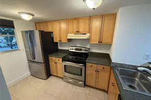 231 NW 109th Ave, Miami, FL 33172 - Photo 7
