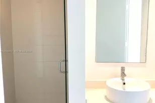 121 NE 34 St, Miami, FL 33137 - Photo 11