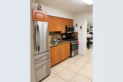 10665 SW 6 St, Miami, FL 33174 - Photo 7