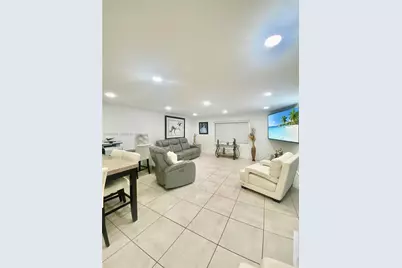 10665 SW 6 St, Miami, FL 33174 - Photo 3