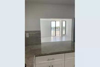 6820 Indian Creek Dr #4D, Miami Beach, FL 33141 - Photo 19