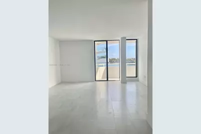 6820 Indian Creek Dr #4D, Miami Beach, FL 33141 - Photo 13