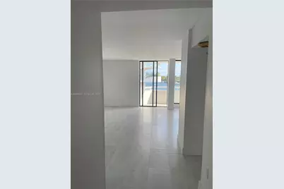 6820 Indian Creek Dr #4D, Miami Beach, FL 33141 - Photo 7