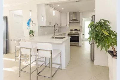 4301 SW 85th Ave, Miami, FL 33155 - Photo 5