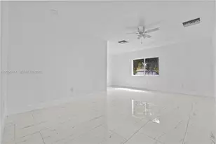580 Lee Dr, Miami Springs, FL 33166 - Photo 57