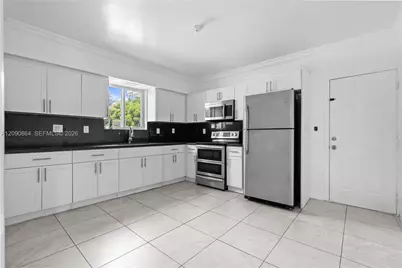 580 Lee Dr, Miami Springs, FL 33166 - Photo 43