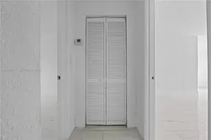 580 Lee Dr, Miami Springs, FL 33166 - Photo 55