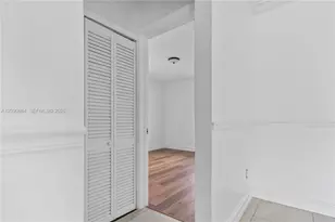 580 Lee Dr, Miami Springs, FL 33166 - Photo 37