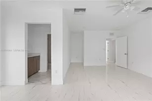 580 Lee Dr, Miami Springs, FL 33166 - Photo 65