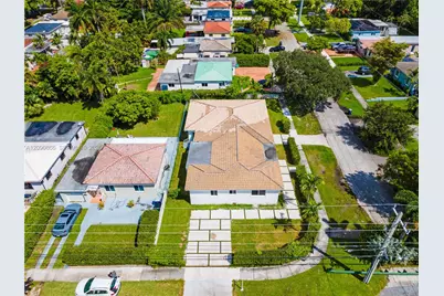 580 Lee Dr, Miami Springs, FL 33166 - Photo 75