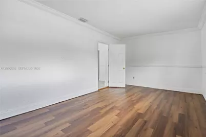 580 Lee Dr, Miami Springs, FL 33166 - Photo 23