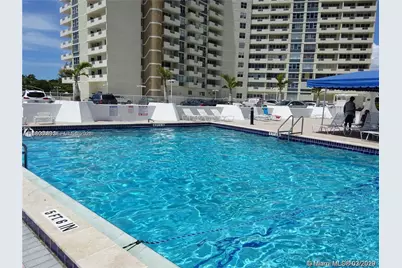3140 S Ocean Dr #305, Hallandale Beach, FL 33009 - Photo 3