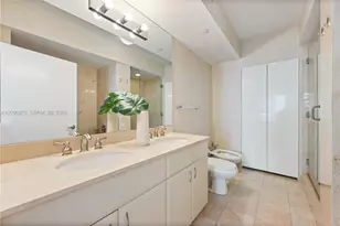 6365 Collins Ave, Miami Beach, FL 33141 - Photo 3