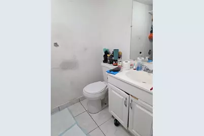 2565 W 56th St #206, Hialeah, FL 33016 - Photo 13