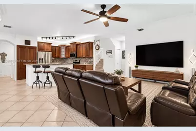 3538 SW 175th Ave, Miramar, FL 33029 - Photo 7