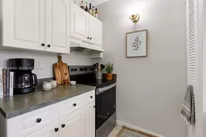 2401 Riverside Dr #518-B, Coral Springs, FL 33065 - Photo 5