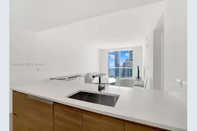 1100 S Miami Ave #3704, Miami, FL 33130 - Photo 3