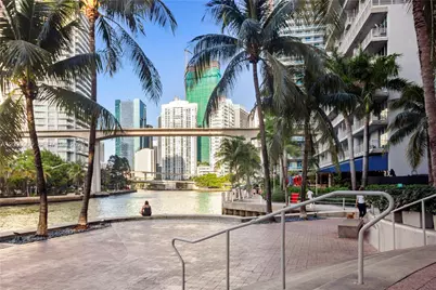 175 SW 7th St #1710, Miami, FL 33130 - Photo 41
