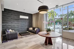 100 Bayview Dr, Sunny Isles Beach, FL 33160 - Photo 29