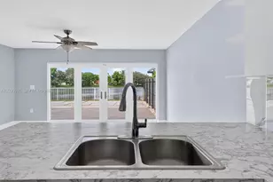 17172 SW 139th Pl, Miami, FL 33177 - Photo 21