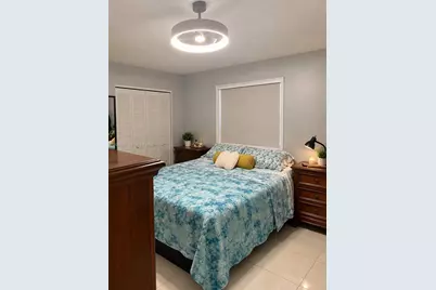 10071 NW 127 Terrace, Hialeah Gardens, FL 33018 - Photo 9