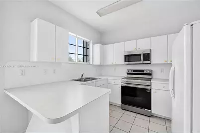 359 NE 27th Ter #204, Homestead, FL 33033 - Photo 7