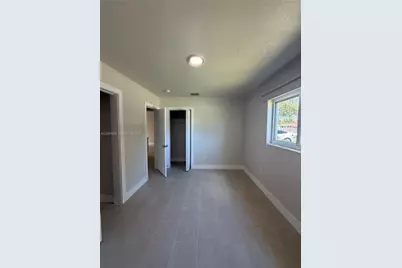 9940 SW 212th St, Cutler Bay, FL 33189 - Photo 1
