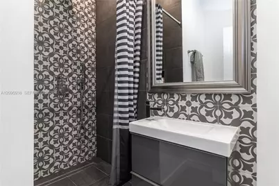 661 86th St, Miami Beach, FL 33141 - Photo 19