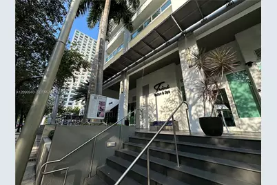 951 Brickell Ave #1009, Miami, FL 33131 - Photo 35