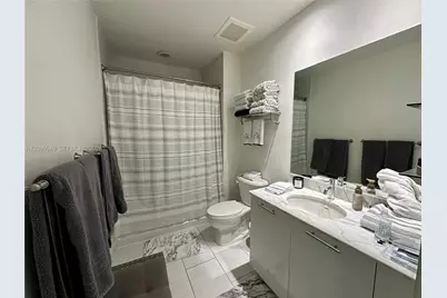 951 Brickell Ave #1009, Miami, FL 33131 - Photo 11