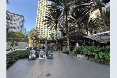 951 Brickell Ave #1009, Miami, FL 33131 - Photo 33
