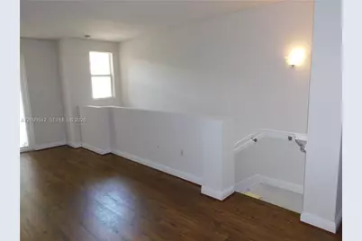 1338 SW 3rd Ct #1338, Fort Lauderdale, FL 33312 - Photo 3