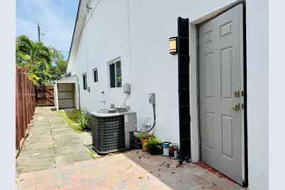 3665-3667 NW 17th Way #3667, Oakland Park, FL 33309 - Photo 35