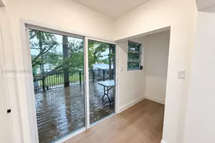 3301 NW 13th Terrace, Miami, FL 33125 - Photo 21