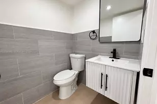 3301 NW 13th Terrace, Miami, FL 33125 - Photo 9
