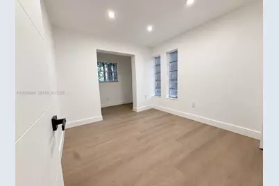 3301 NW 13th Terr, Miami, FL 33125 - Photo 17