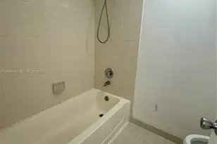 9969 Nob Hill Ct, Sunrise, FL 33351 - Photo 11
