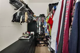 9255 W 33rd Ln, Hialeah, FL 33018 - Photo 23