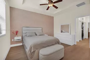 9255 W 33rd Ln, Hialeah, FL 33018 - Photo 15