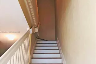 2884 SE 2nd Dr, Homestead, FL 33033 - Photo 9