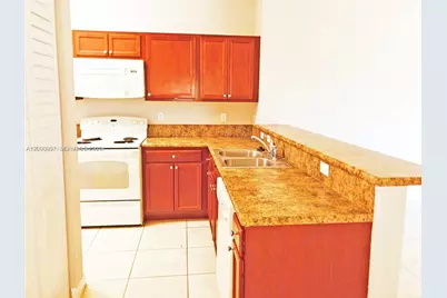 2884 SE 2nd Dr #2, Homestead, FL 33033 - Photo 5