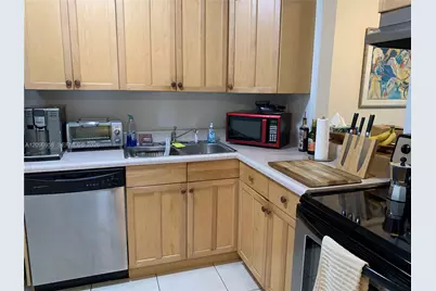 12290 NE 11th Ct #202, North Miami, FL 33161 - Photo 3