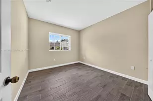 2665 NE 4th St, Homestead, FL 33033 - Photo 21