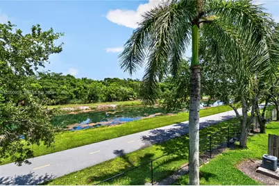 2665 NE 4th St #204, Homestead, FL 33033 - Photo 11