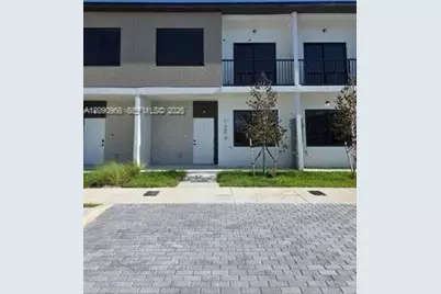 1305 NW 4th Ter, Florida City, FL 33034 - Photo 1